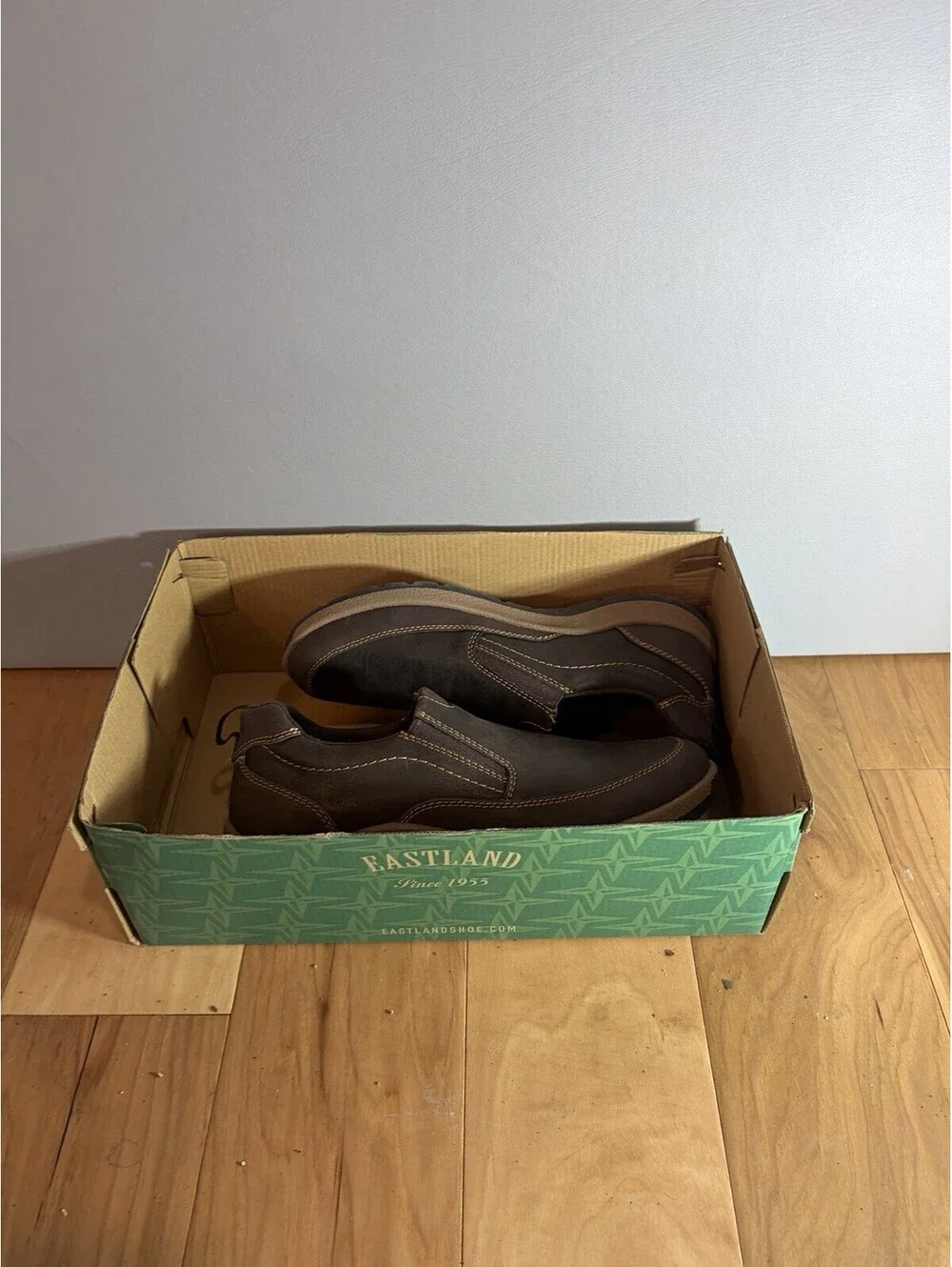 Eastland Spencer Slip-On Loafer Shoe Brown Men’s 8 (NEW IN BOX)